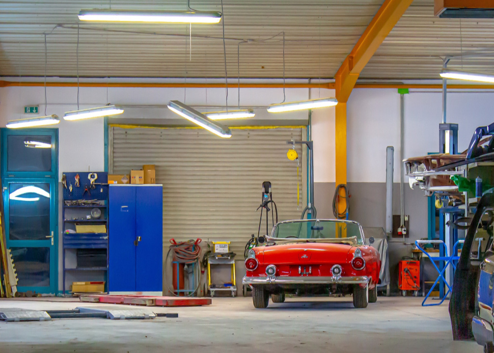 Complete Guide to Starting a Garage Business in 2025: Insurance, Licensing & Setup