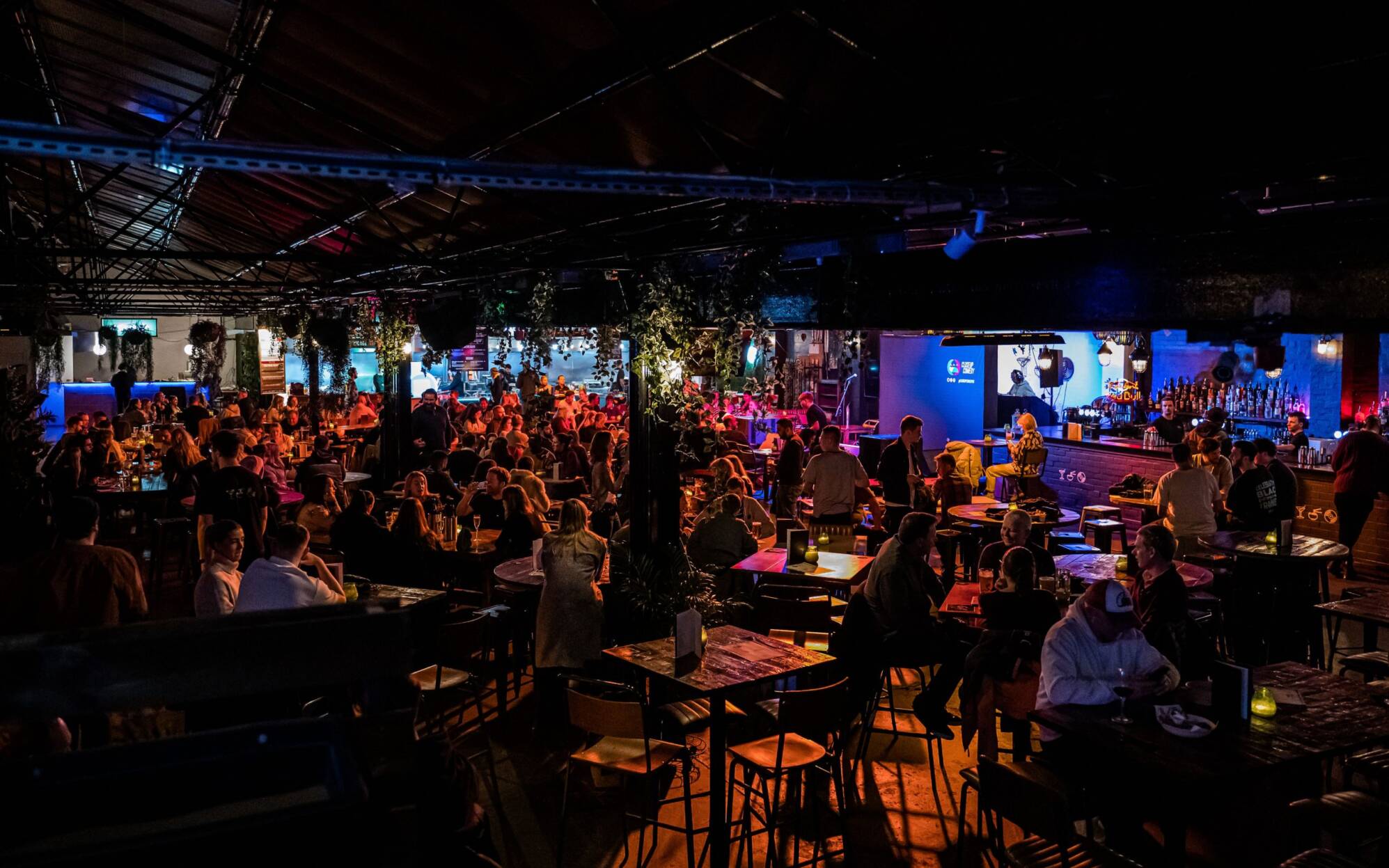 Social Club Employers Liability Insurance: Protecting Staff and Members in Community Venues